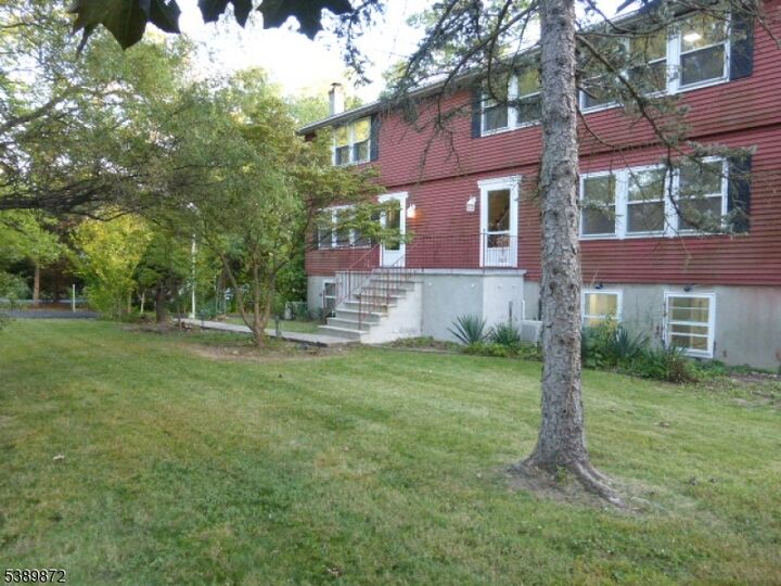 Property Photo:  11 Woodland Ave 1  NJ 07981 