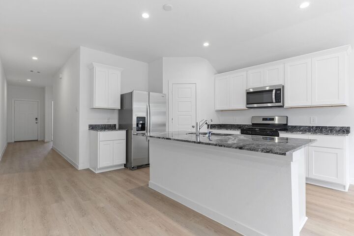 Property Photo: 523 Robin Street TX 77515