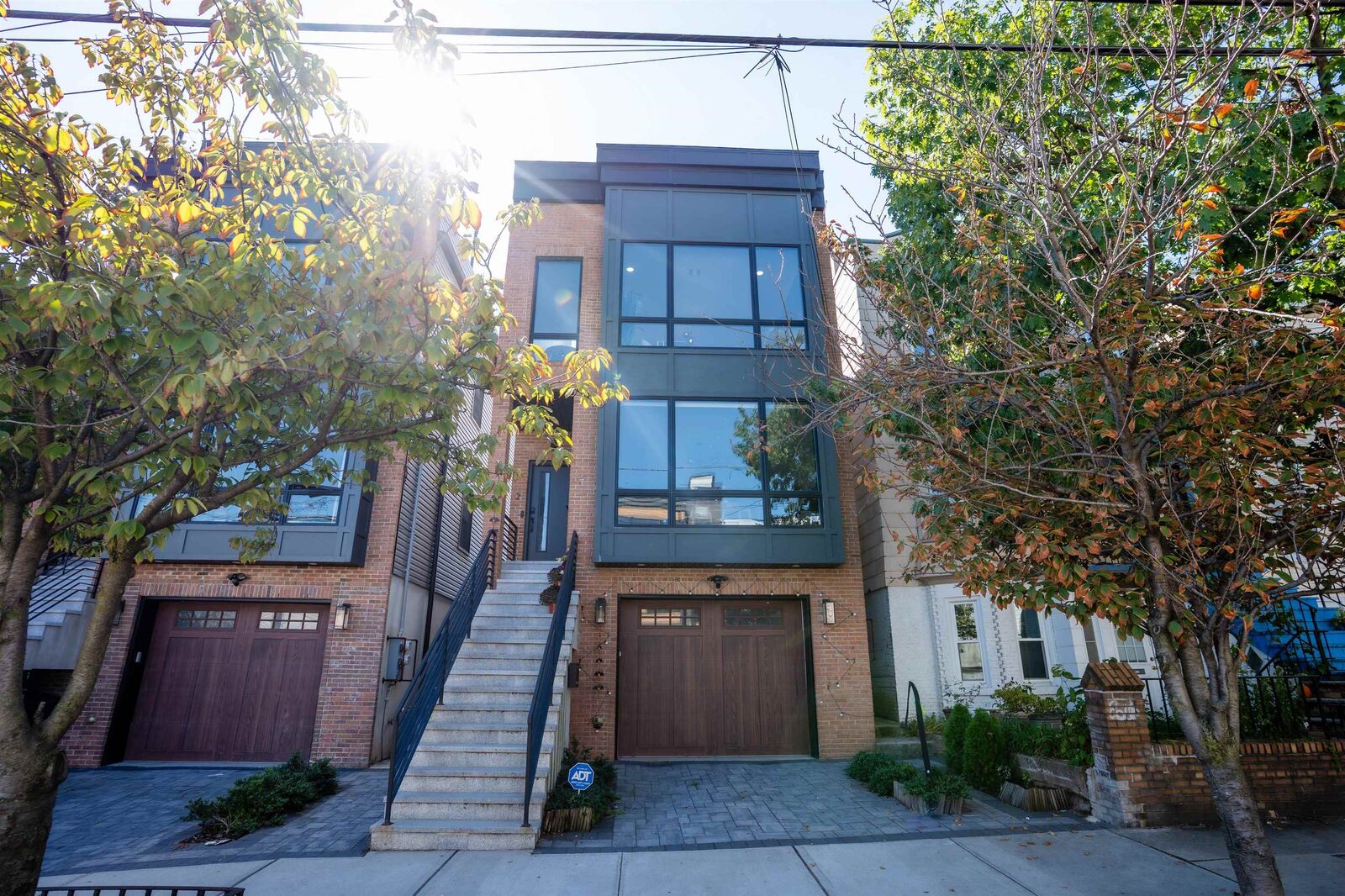 Property Photo:  11 Irving St 2  NJ 07307 