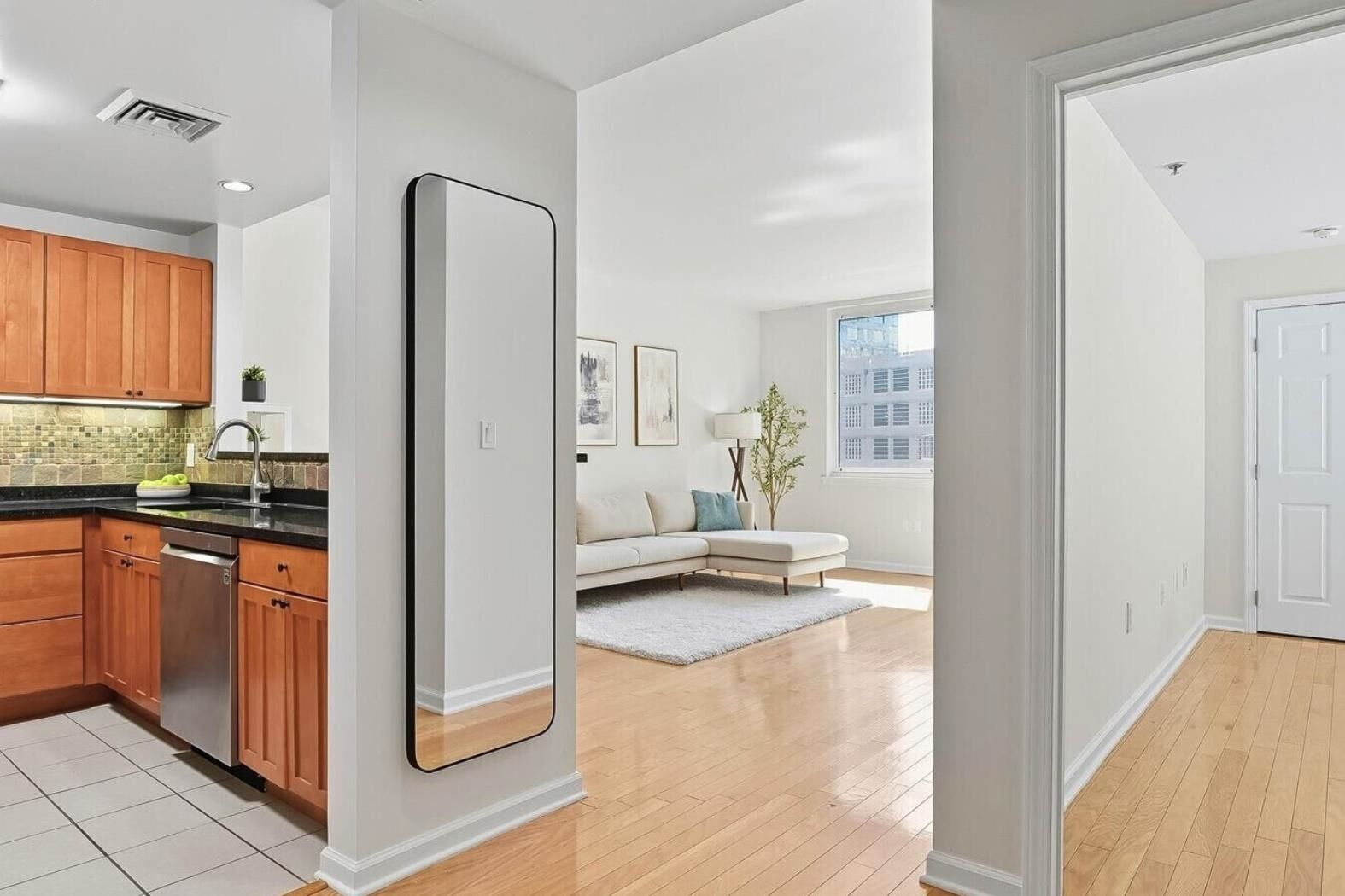 Property Photo: 143 Morgan St 5C NJ 07302
