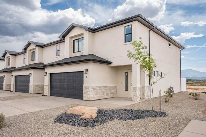Property Photo: 51 S 4375 W #16 UT 84720