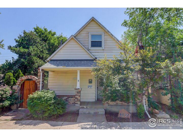 Property Photo: 4032 Lipan St CO 80211