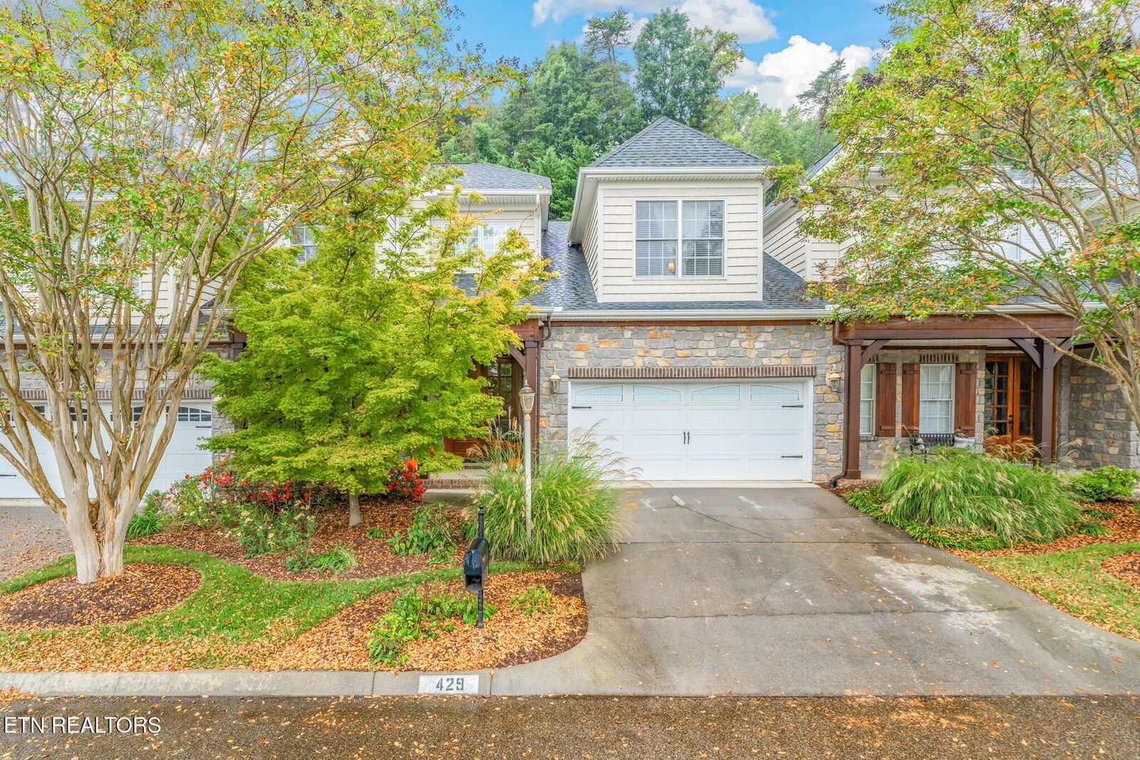 Property Photo:  429 Grove Branch Lane  TN 37922 