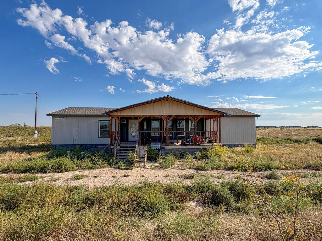 Property Photo: 3770 Dover Road TX 79339