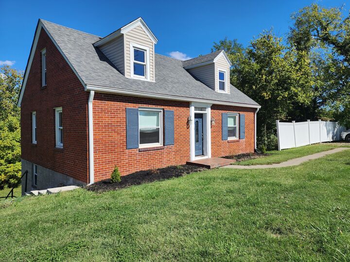 Property Photo: 513 E Main Street KY 40330