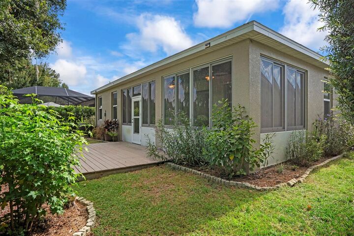 Property Photo:  17653 Garsalaso Circle  FL 34604 