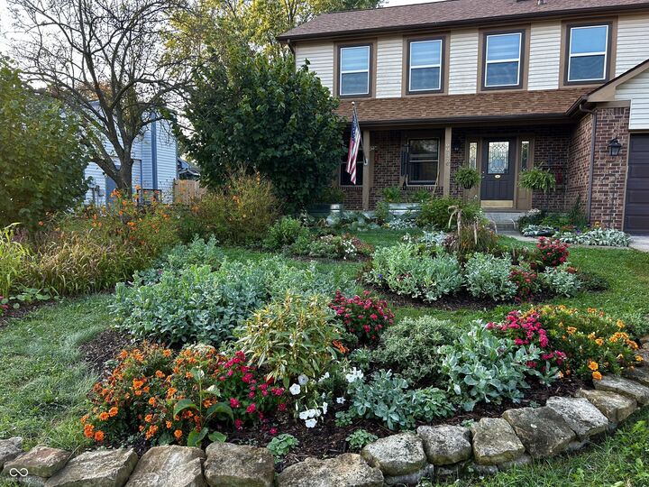Property Photo: 6937 Mapleton Court IN 46214
