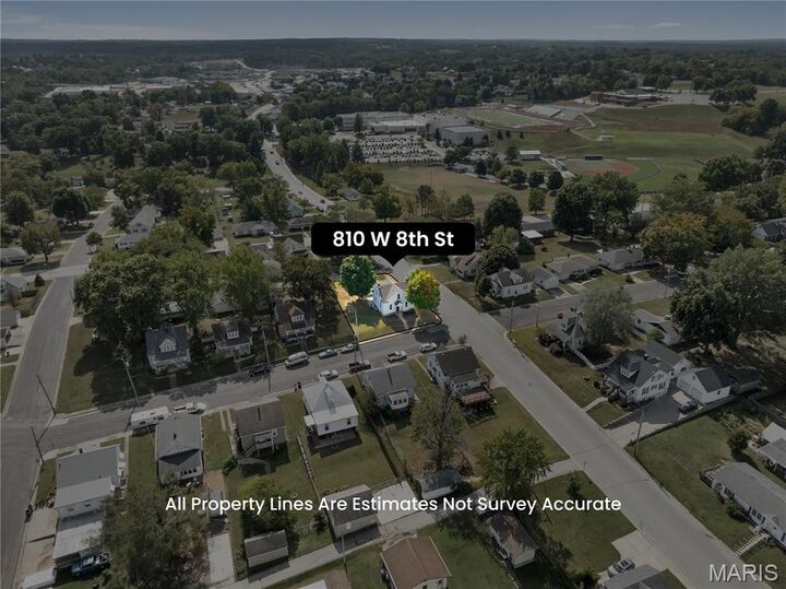Property Photo:  810 W 8th Street  MO 63090 
