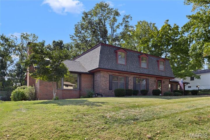 Property Photo: 912 Indian Hills Drive MO 63301