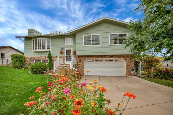 2602 Tomahawk Drive  Rapid City SD 57702 photo