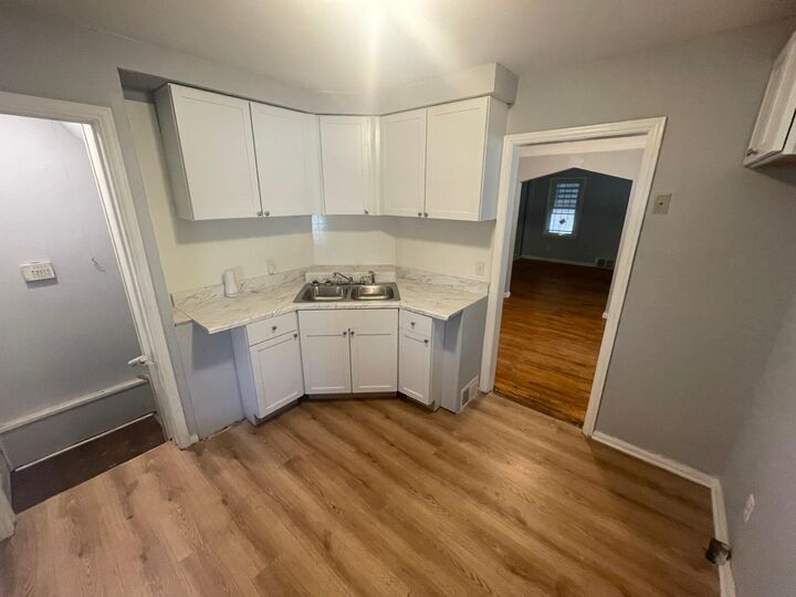 Property Photo:  19412 Sussex Street  MI 48235 