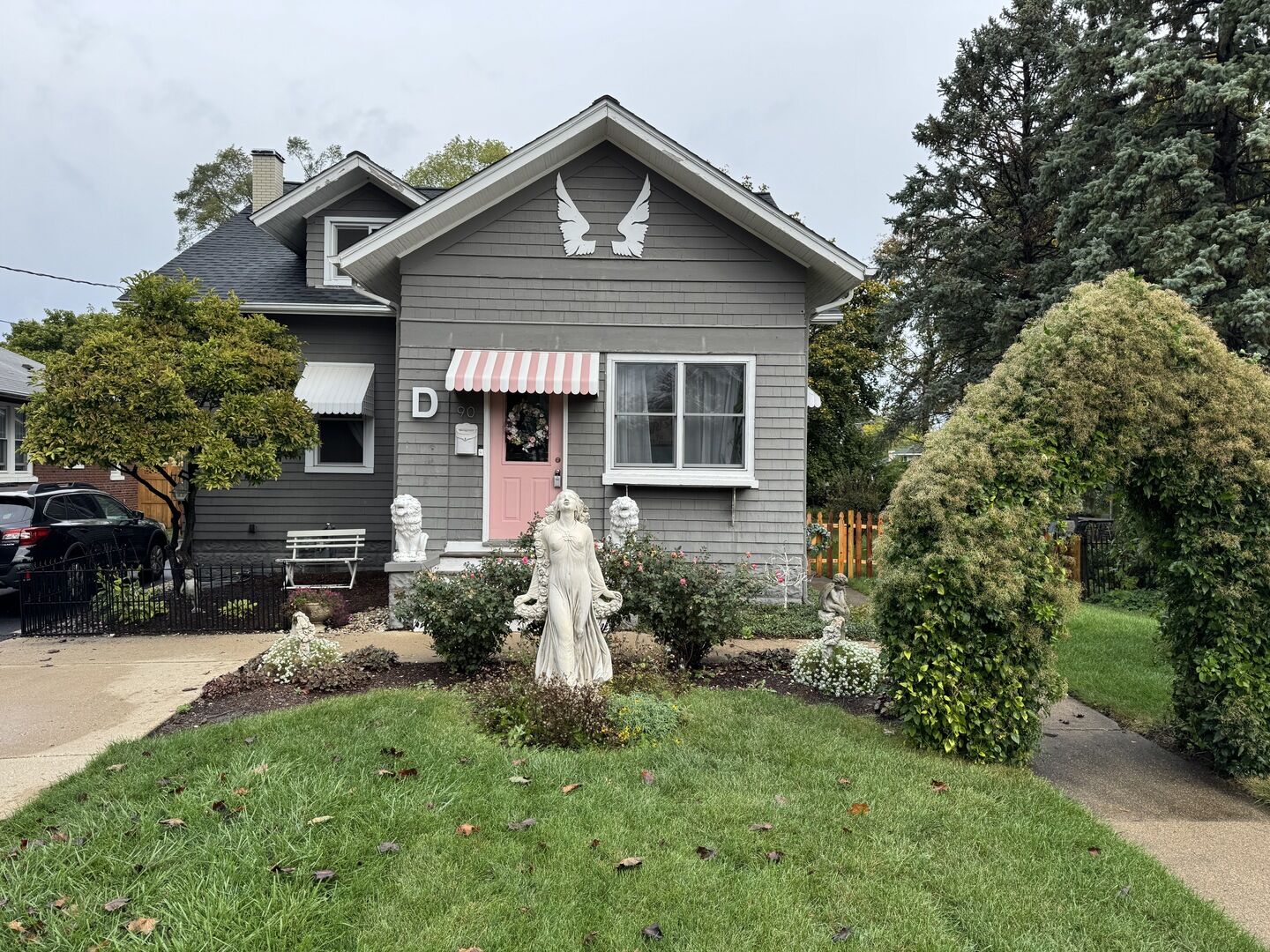 Property Photo: 90 W Franklin Avenue IL 60014