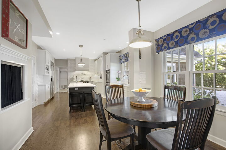Property Photo:  1439 Pleasant Lane  IL 60025 