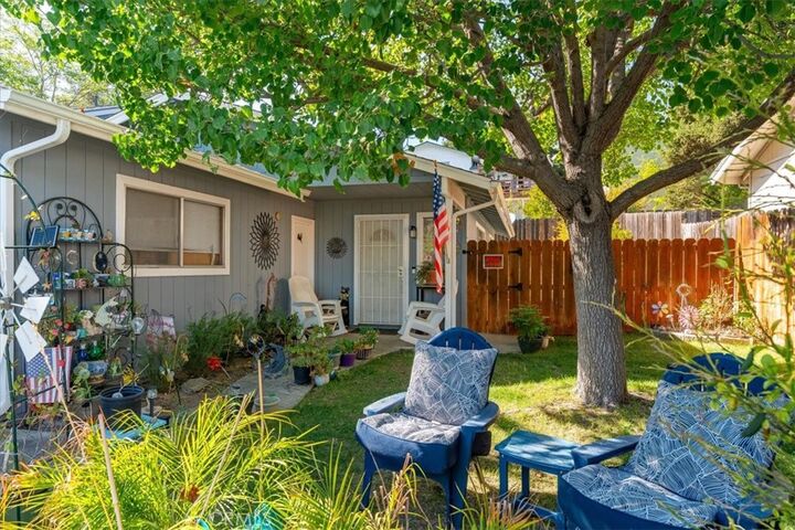 Property Photo:  4520 Mananita  CA 93422 