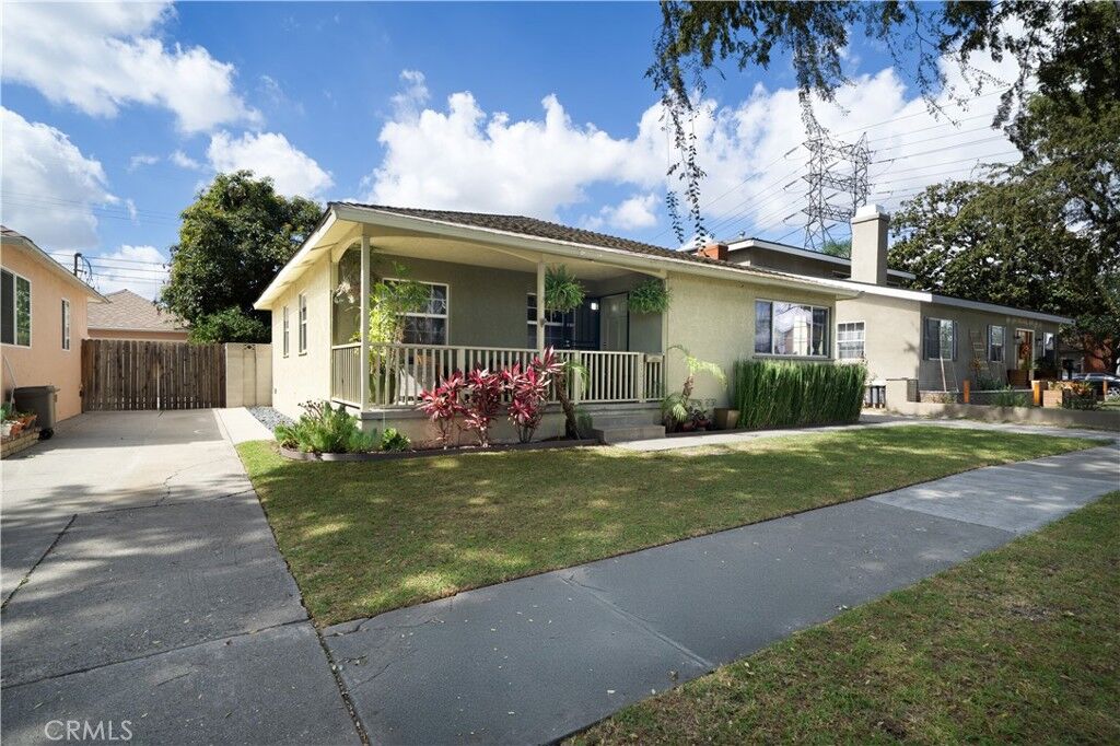 Property Photo:  6157 Pimenta  CA 90712 