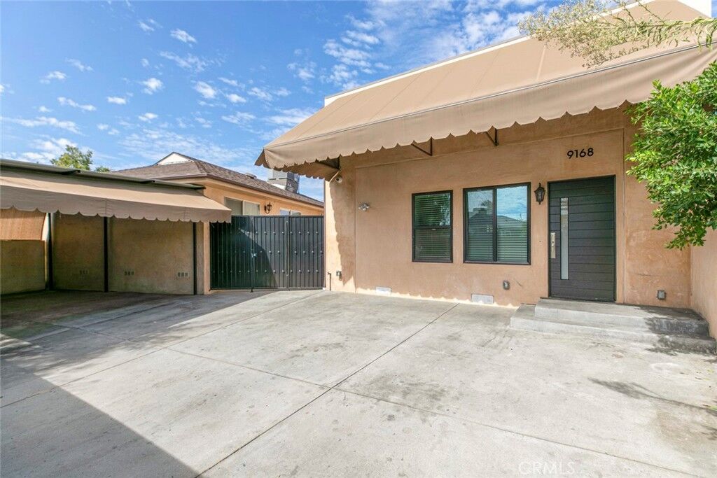 Property Photo: 9168 Morehart Avenue CA 91331