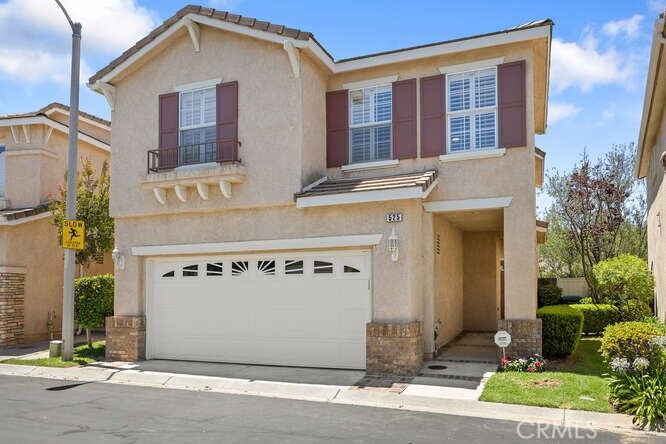 Property Photo:  525 Yarrow  CA 93065 