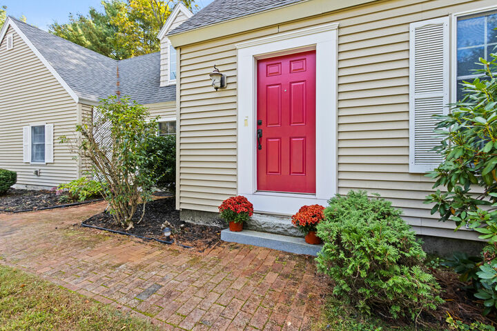 2 Bunker Hill Terrace  Scarborough ME 04074 photo