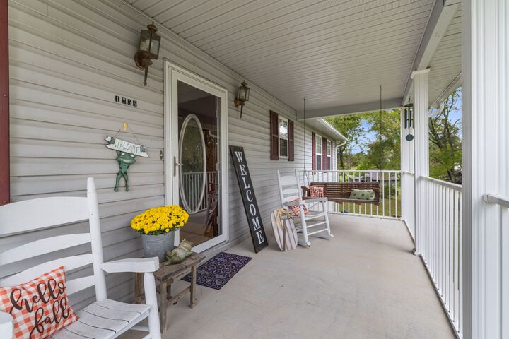 Property Photo:  1756 Winchester Hwy  TN 37342 