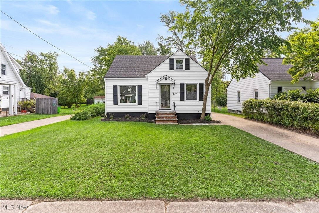 Property Photo: 109 Avalon Avenue OH 44146
