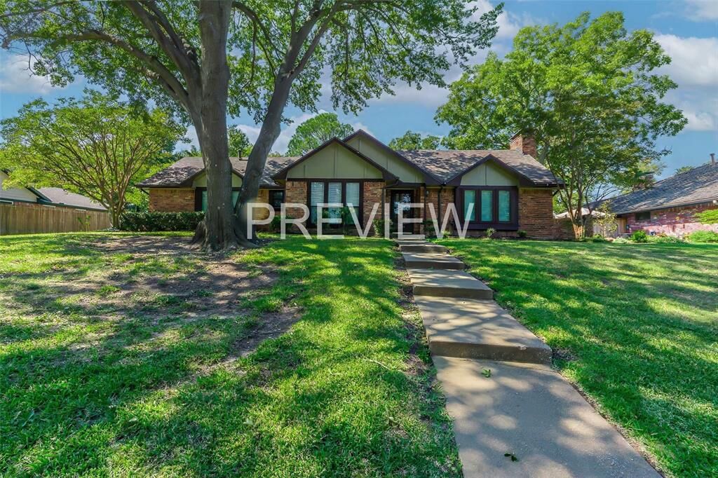 Property Photo: 2320 San Miguel Street TX 75092