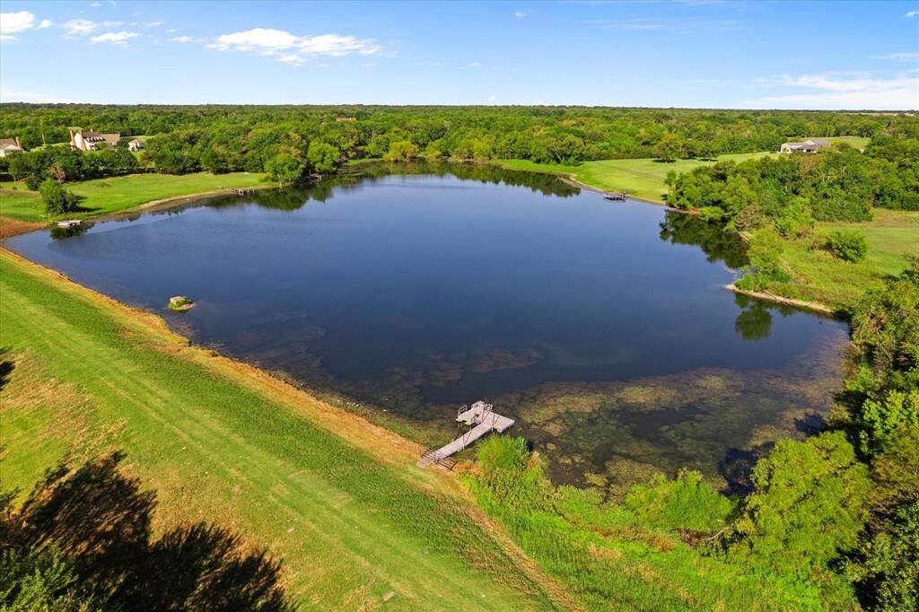 Property Photo: 725 Wilson Road TX 75491