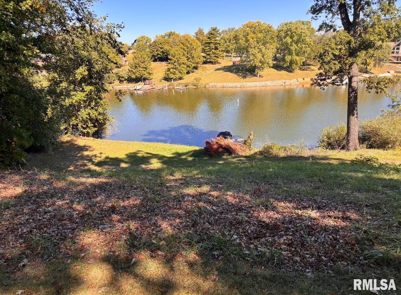 Property Photo: 15720 E Kenabeck Trail IL 61427
