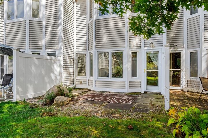 Property Photo: 4 Westcliff Dr. Golfview MA 02360