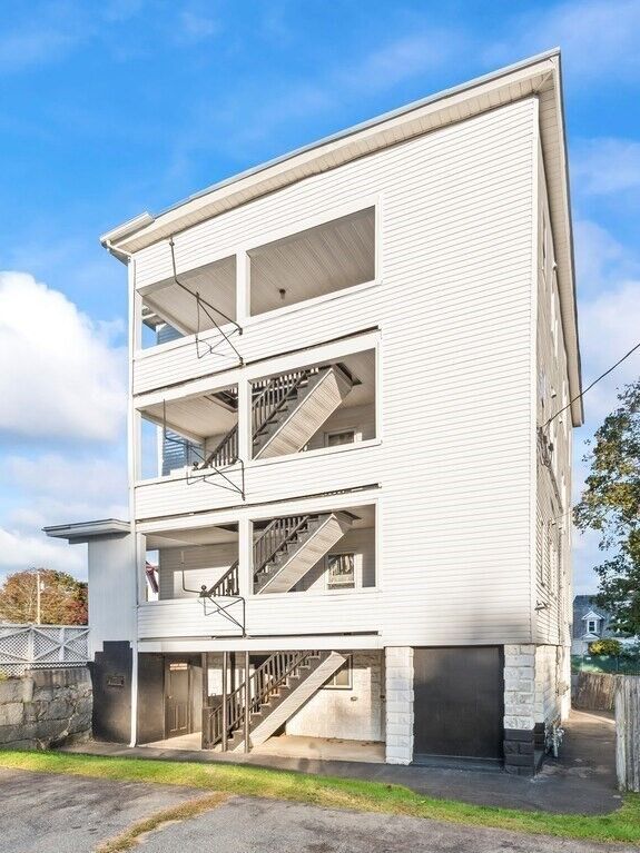 Property Photo:  64 West Street  MA 01453 