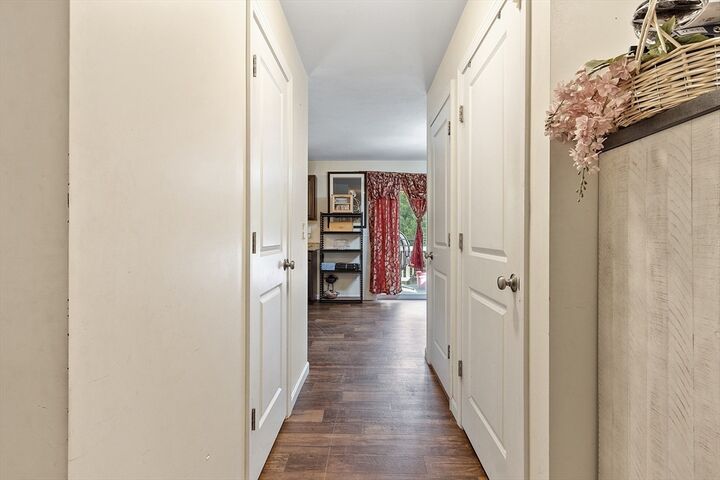 Property Photo:  156 Bayberry Cir  MA 01475 