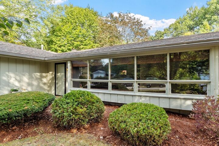 Property Photo:  5 Montcastle Dr  MA 01824 