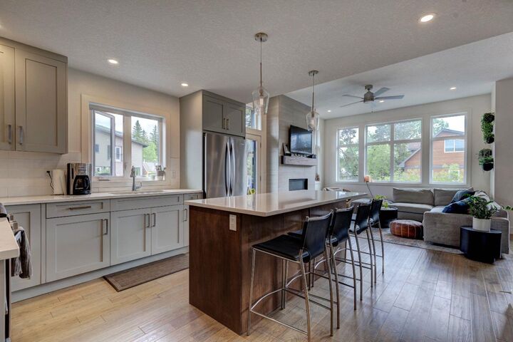 Photo de la propriété: 1401 1st Avenue 1 AB T1W 1M6