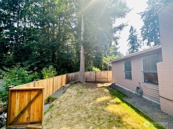 Property Photo:  14406 SE 19th Place  WA 98007 