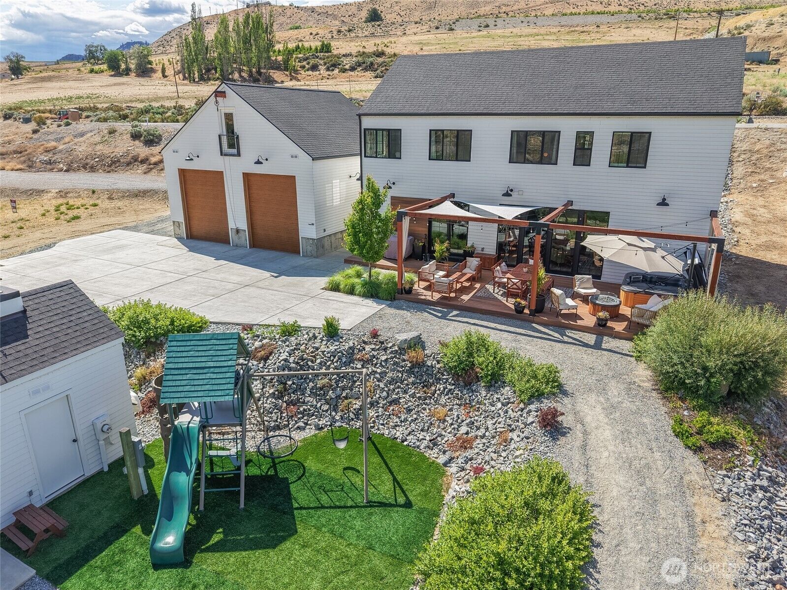 Property Photo:  485  Hidden Lane  WA 98816 