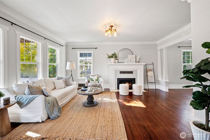 Property Photo:  809 N Sheridan Avenue  WA 98403 
