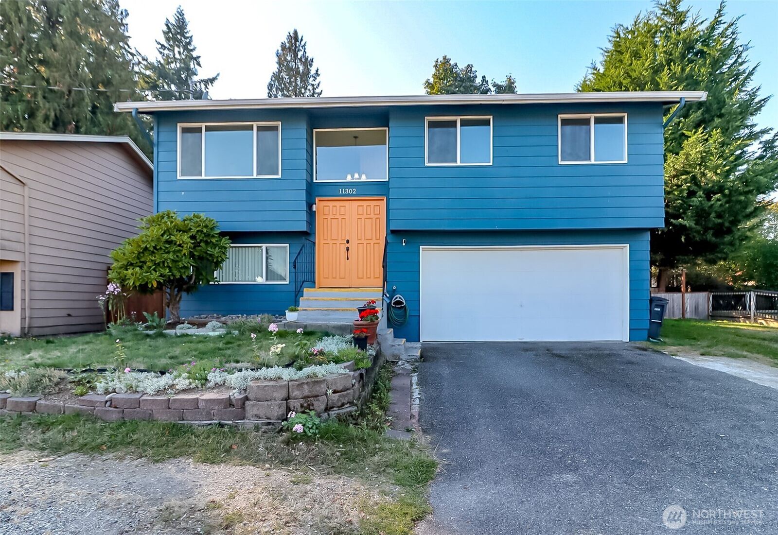 Property Photo: 11302 E Ibberson Drive WA 98208