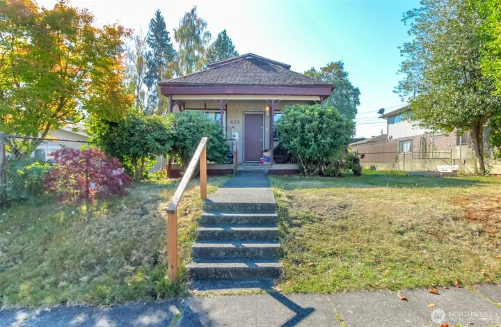 424 S 58th Street  Tacoma WA 98408 photo