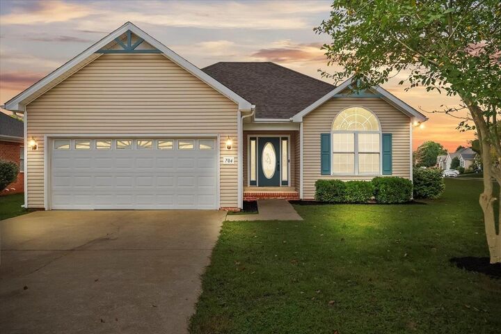 704 Wintercress Lane  Bowling Green KY 42104 photo