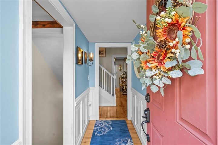 Property Photo:  27 King Street  RI 02818 