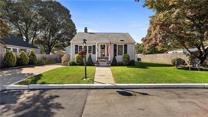 38 Parade Road  Warwick RI 02886 photo