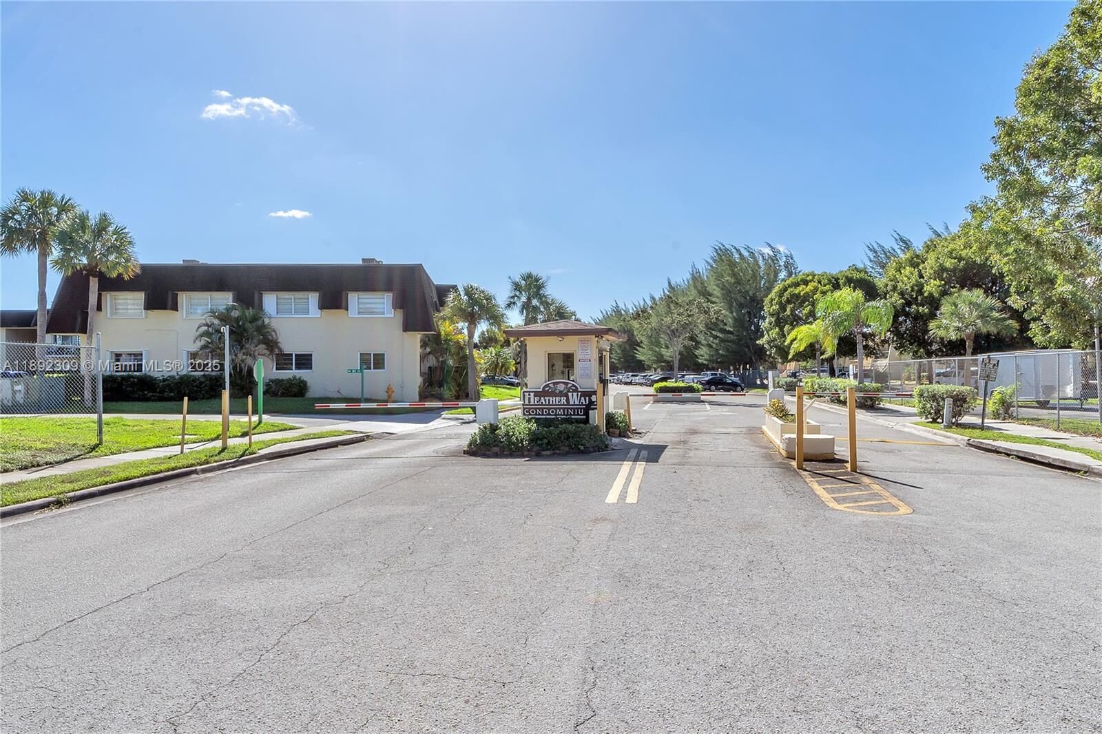 Property Photo: 13705 SW 91st Ct C FL 33176
