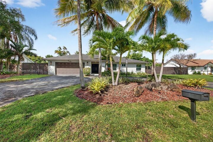 17500 SW 93rd Pl  Palmetto Bay FL 33157 photo