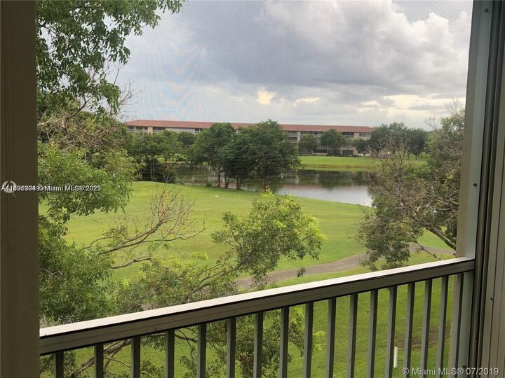 Property Photo: 400 SW 134th Way 406F FL 33027