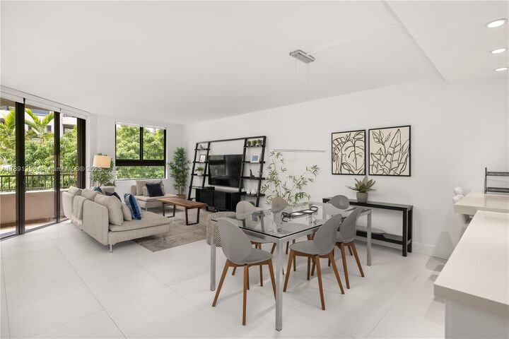 Property Photo: 101 Crandon Blvd 379 FL 33149