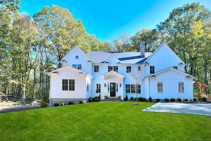 199 Mariomi Road  New Canaan CT 06840 photo