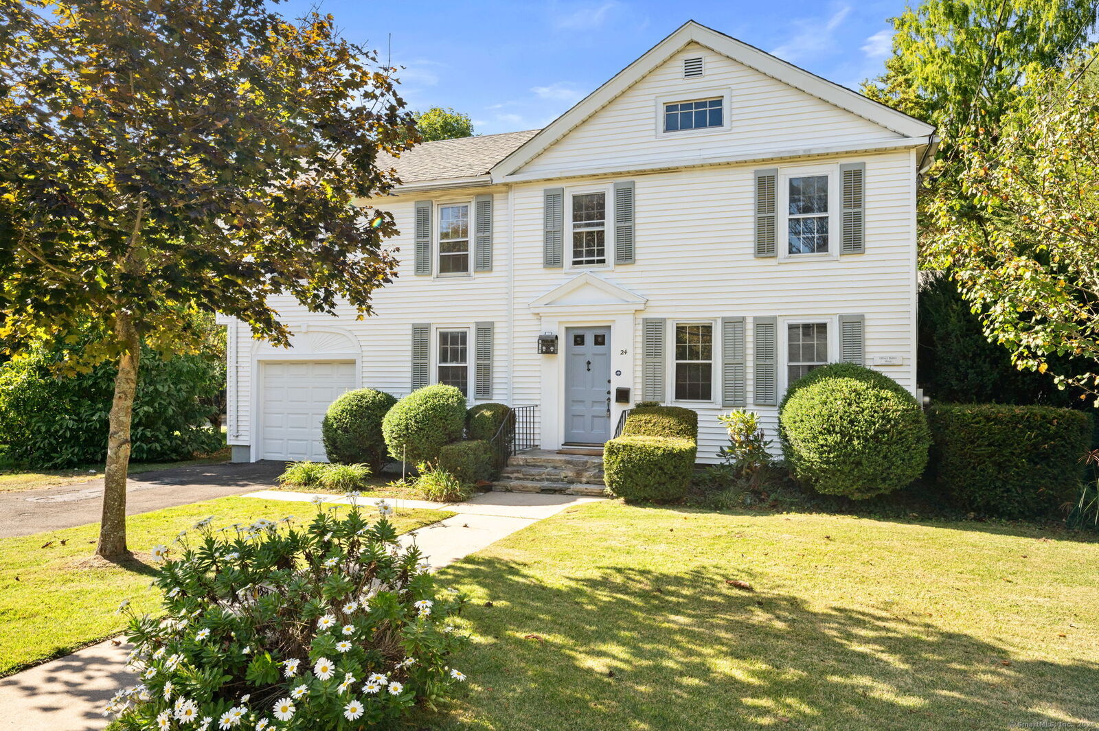 Property Photo: 24 Elm Street CT 06417