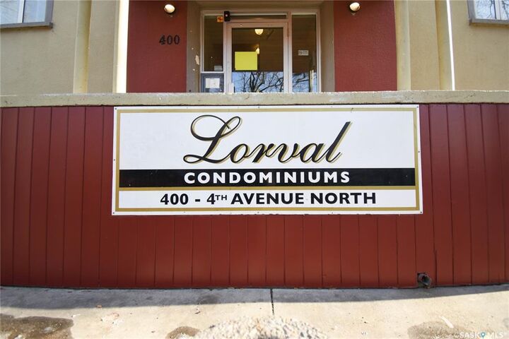 Property Photo: 400 4th Avenue N 31 SK S7K 2M3