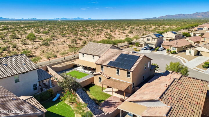 Property Photo: 8583 W Pelican Place AZ 85757