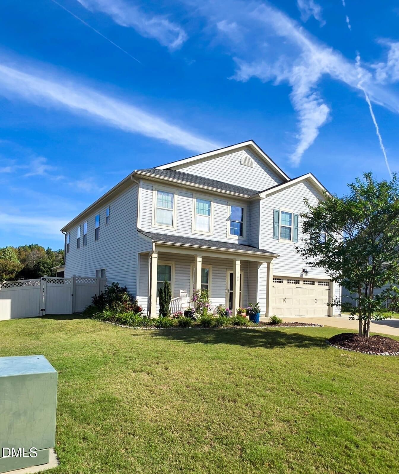 Property Photo:  1108 Arden Trace Court  NC 27526 