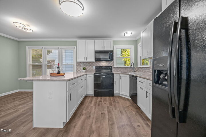 Property Photo: 2108 Leadenhall Way NC 27603